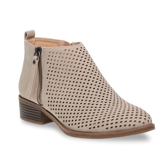 Memory Foam Perforated Shoe Women’s Boots Booties - Picture 6 of 12